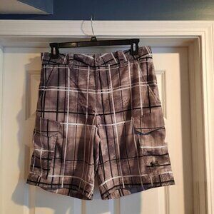 Under Armour Shorts Mens 34 Gray‎ Plaid Fish Hunter Cargo Heat Gear Fishing